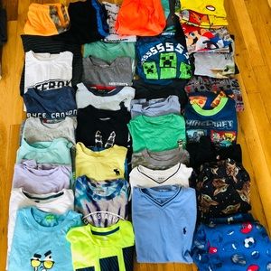 👍👍👍Bundle of 41 pieces of Boy Clothes👍👍👍